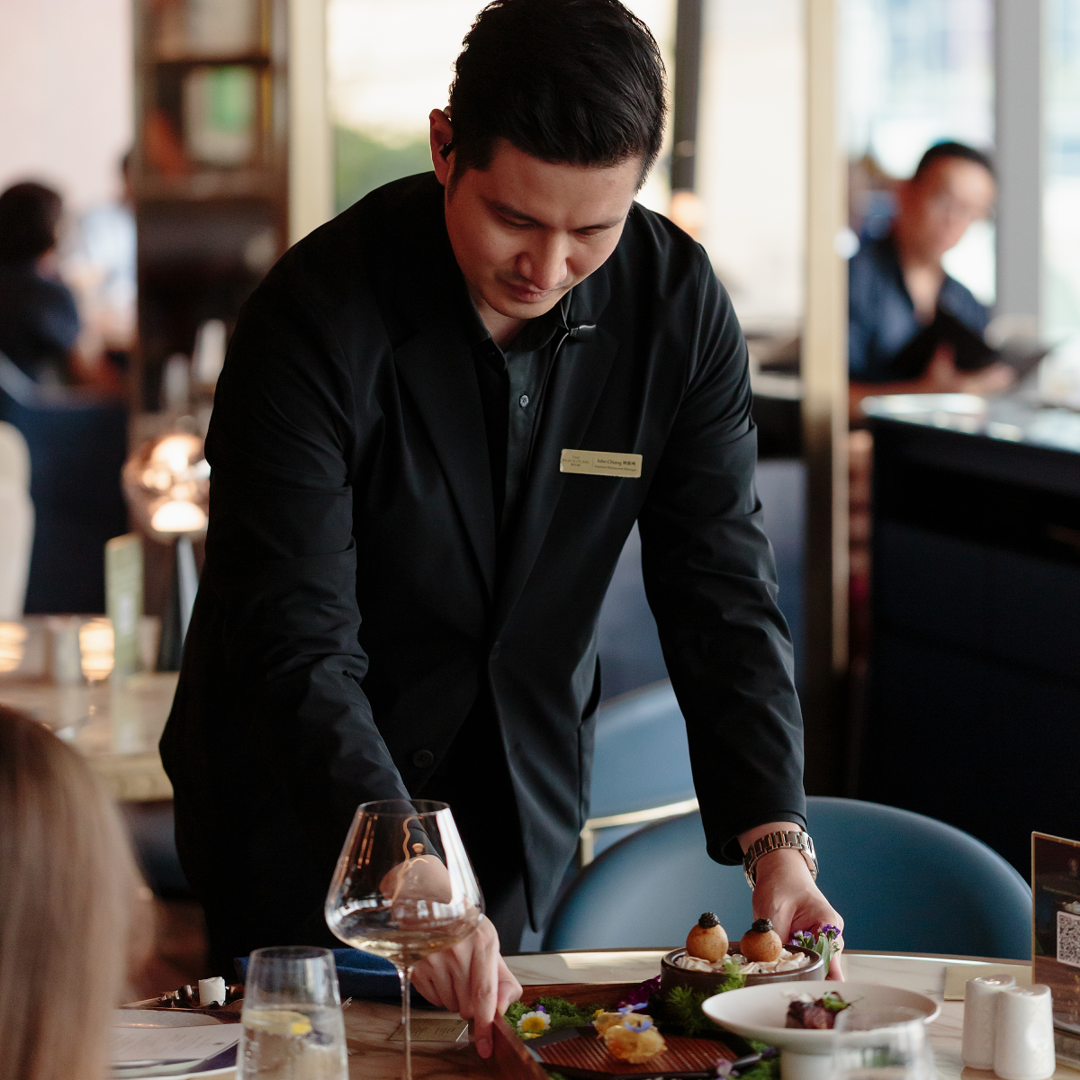 The Faces & Stories Behind Singapore’s Luxury Dining Experience