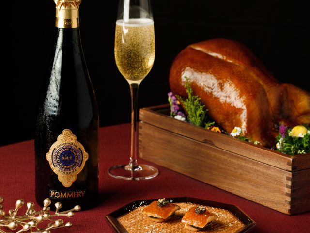 Experience Festive Elegance with 黑珍珠 The Black Pearl & Pommery