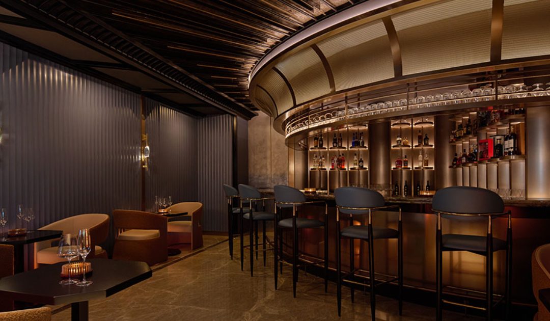 Unwind in Style: Happy Hour Drinks at 黑珍珠 The Black Pearl